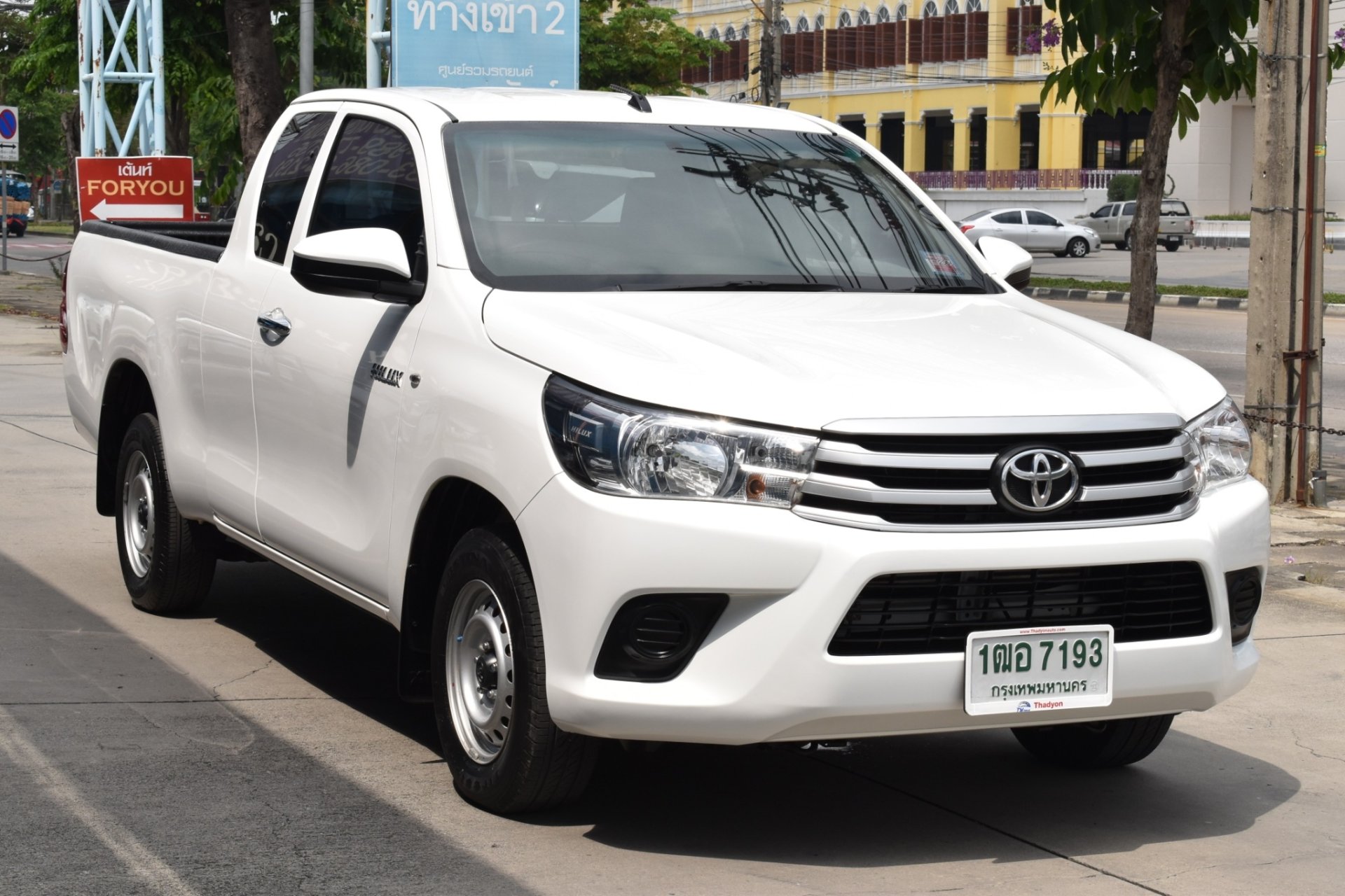 TOYOTA REVO SMART CAB 2.4 J 2017 MT