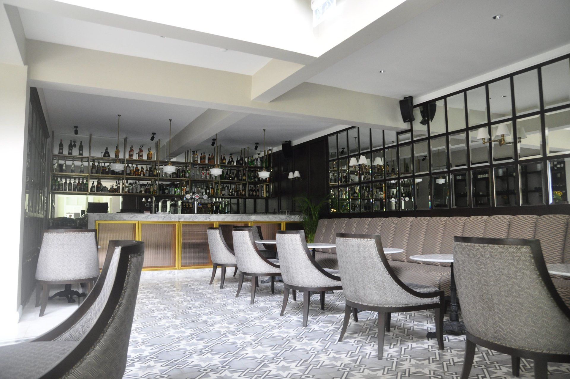 BRASSARIE 9 SATHORN 6