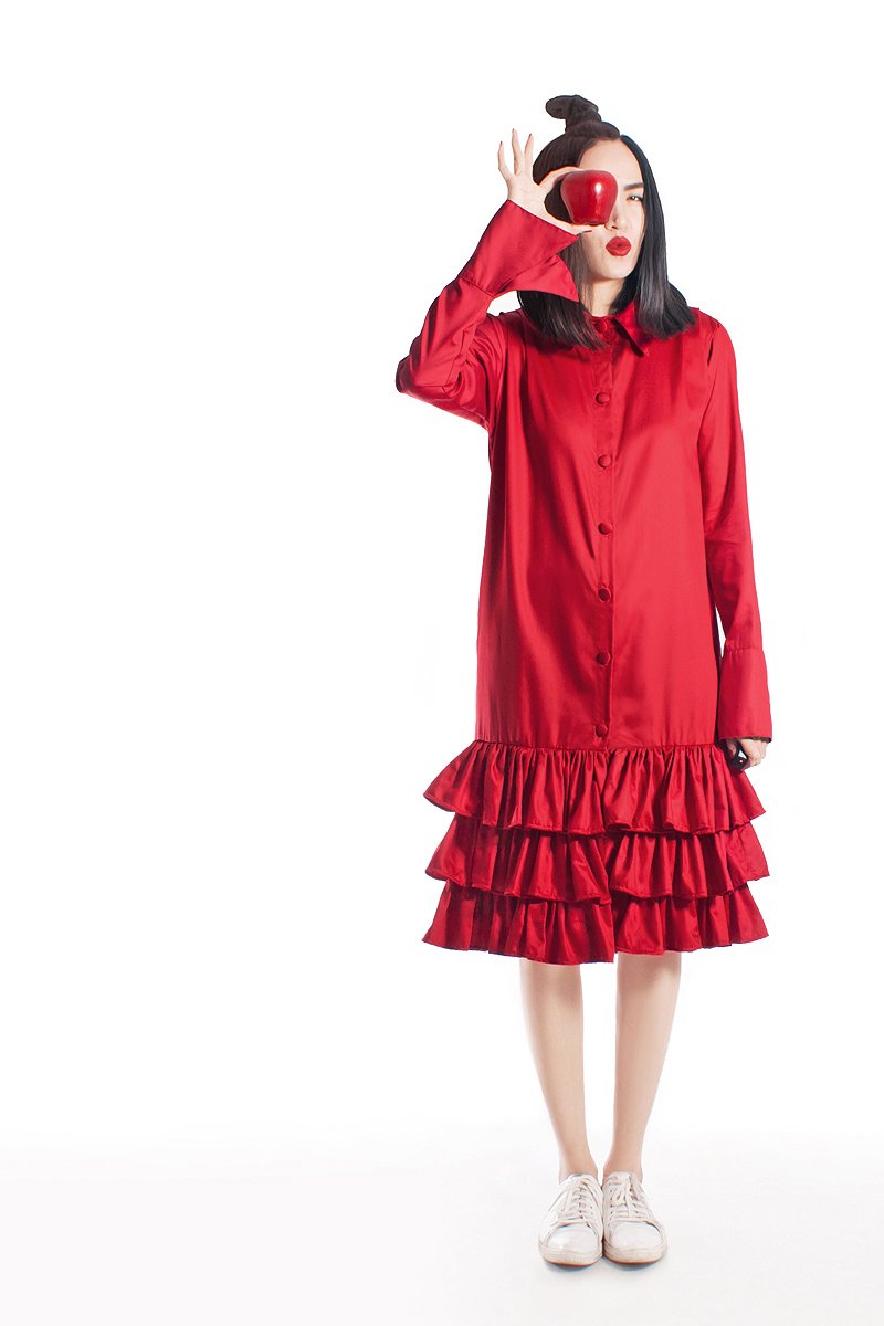 สตรีทแฟชั่น Oversized Red  Ruffle Dress by WLS