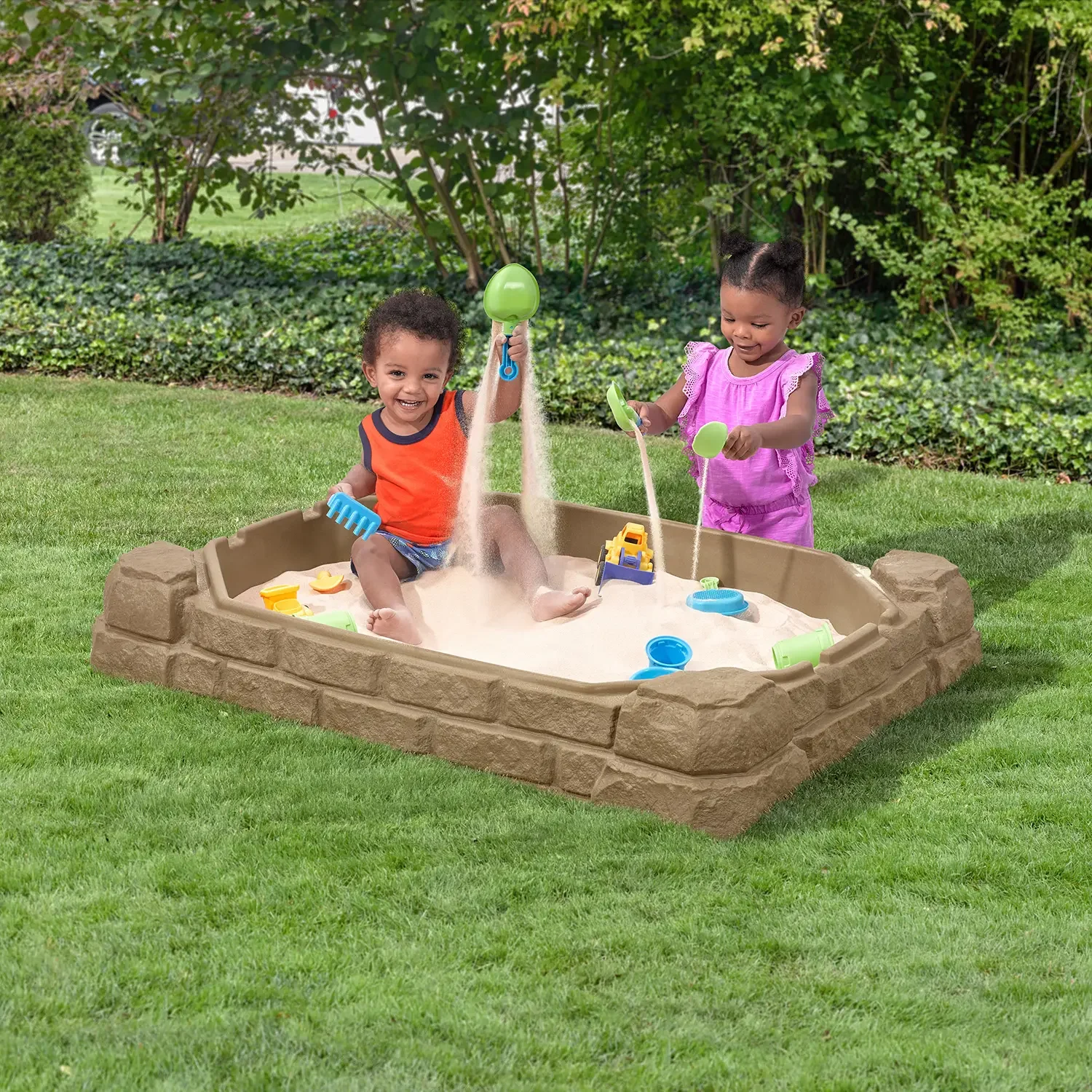 Step2 กระบะทรายแสนสนุก Naturally Playful Sandbox