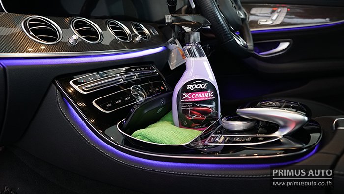 สเปรย์เคลือบฟิล์มแก้ว ROCKZ X CEREAMIC ฉีดทำความสะอาดพร้อมเคลือบภายในรถยนต์ New Mercedes Benz E Class สเปรย์เคลือบฟิล์มแก้ว ROCKZ X CEREAMIC ฉีดทำความสะอาดพร้อมเคลือบภายในรถยนต์ New Mercedes Benz E Class