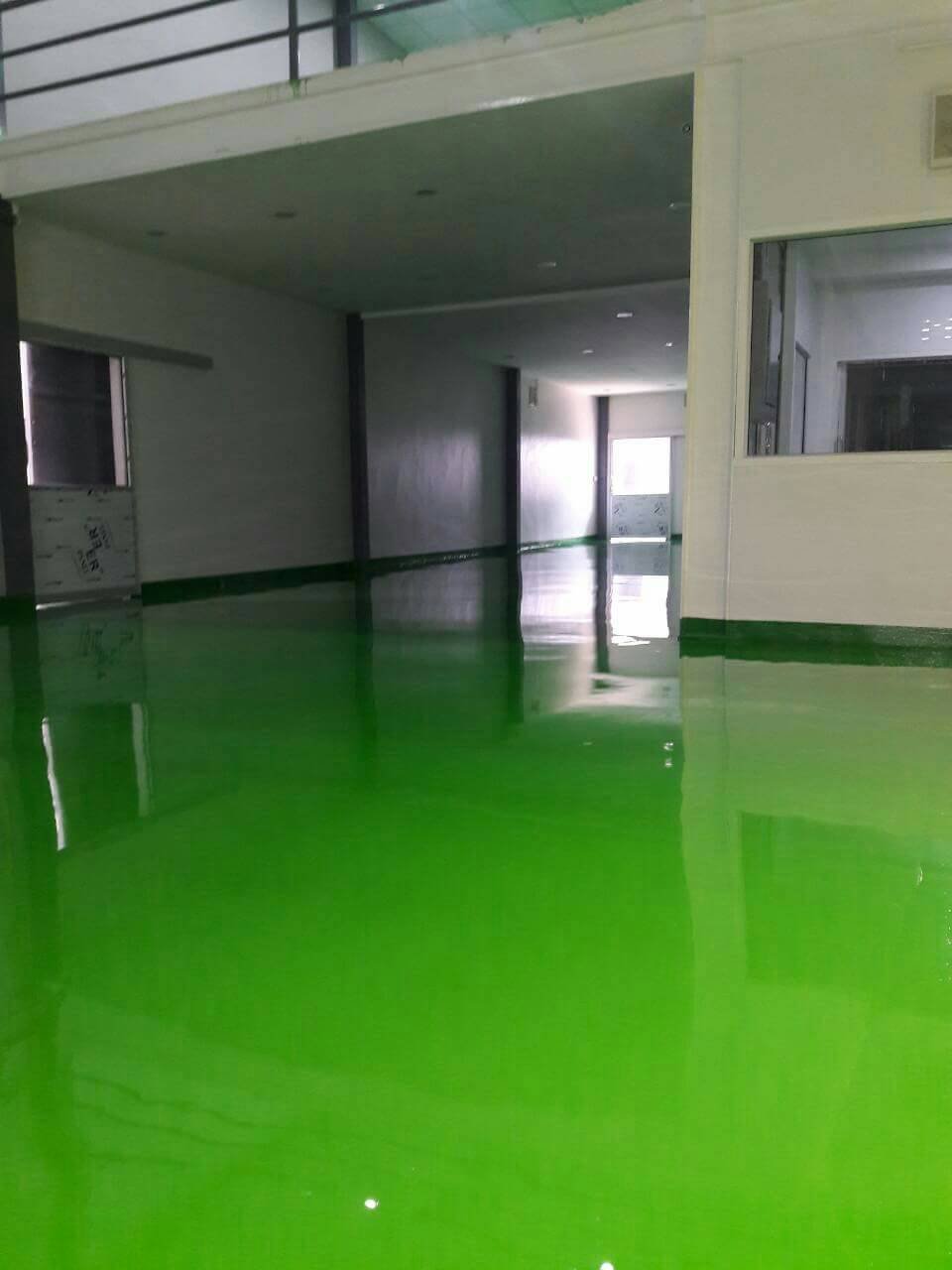 โรงงานทำพลาสติก บางปู งาน epoxy selfฯ พื้นที่ 600 ตรม.