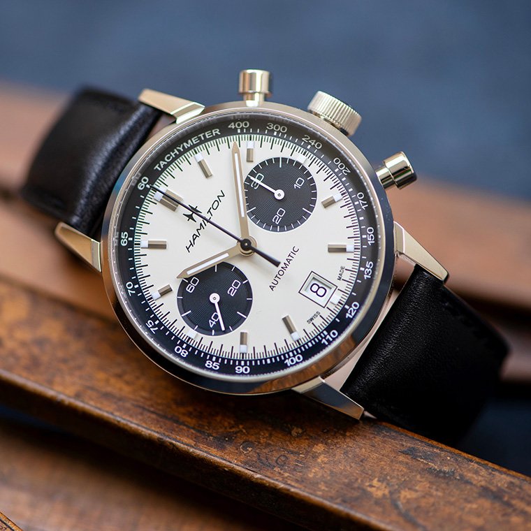 HAMILTON เผยโฉม INTRA-MATIC AUTO CHRONO  ชุบชีวิตหน้าปัดแพนด้าอันมีชื่อเสียงในอดีตมาสู่ปัจจุบันเป็นครั้งแรกในรอบ 50 ปี