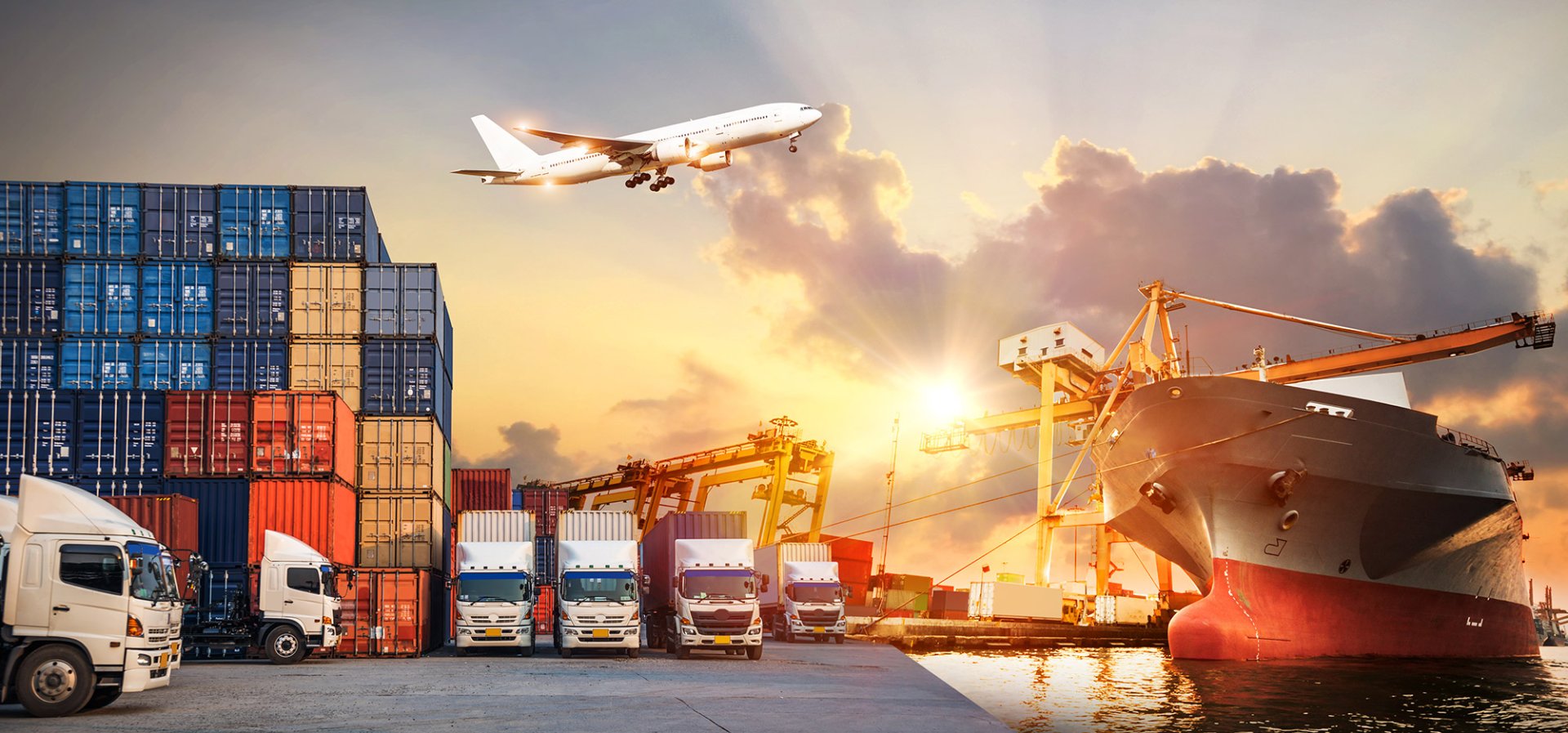 Thị trường logistics hợp đồng tại Việt Nam tăng trưởng mạnh: Cơ hội cho ngành thiết bị vận chuyển