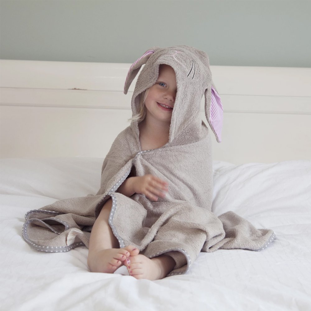 Cuddlebunny bamboo soft hooded towel