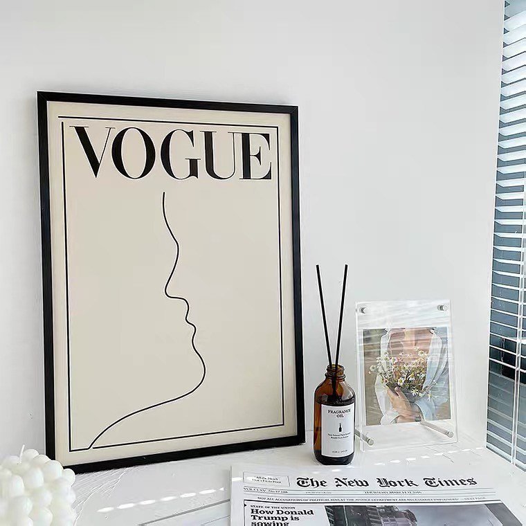 VOGUE Picture frame 