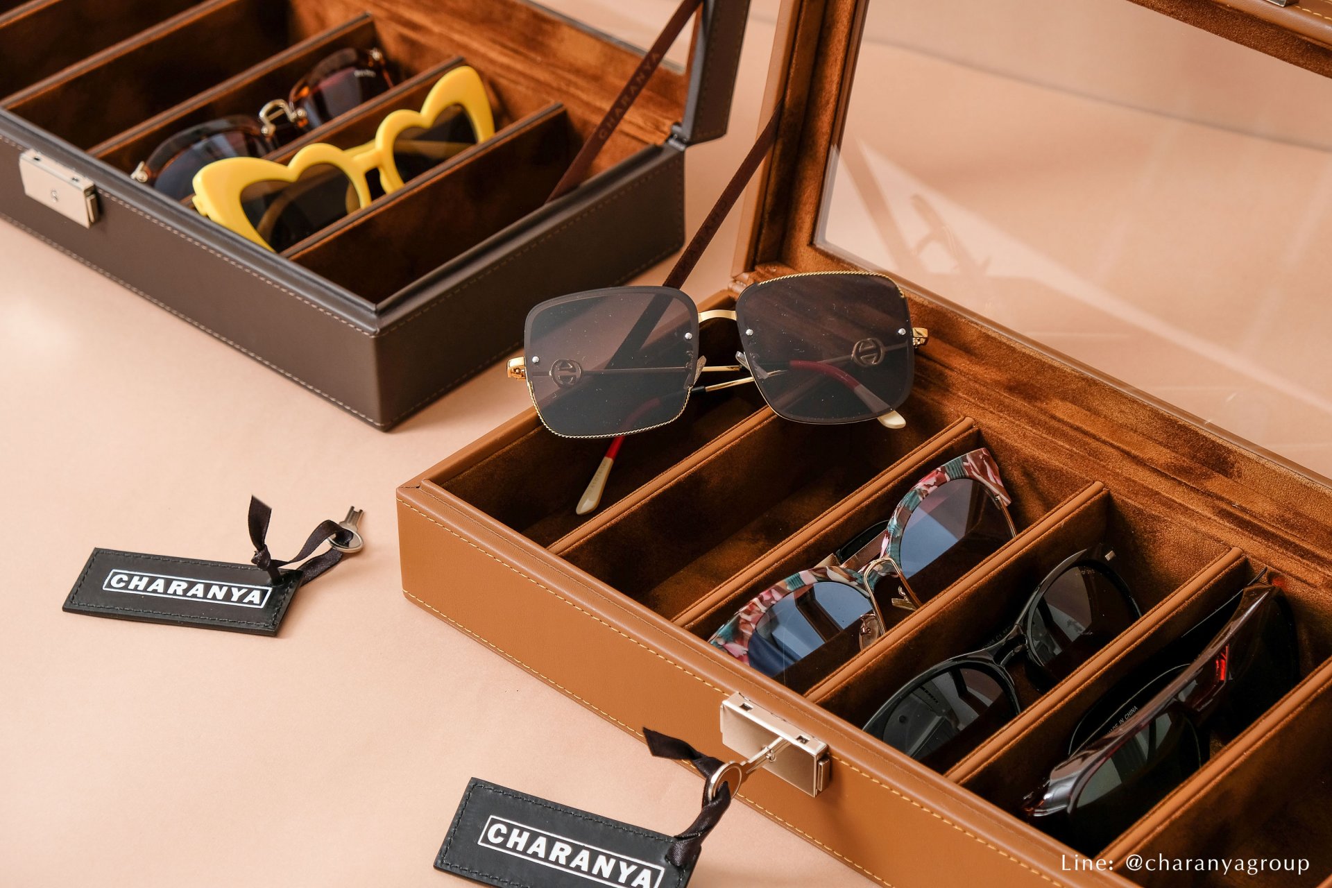 กล่องแว่นกันแดด 6 ช่อง กล่องเก็บแว่นตา กล่องสะสมแว่น 6 Slots Premuim Luxury Sunglass Box 