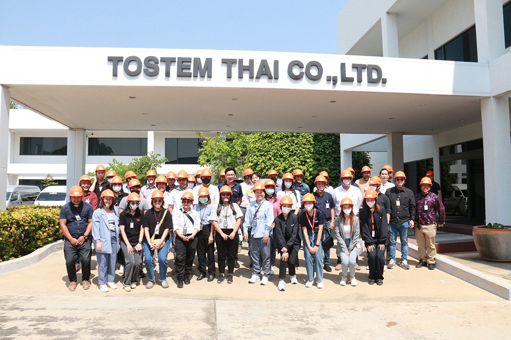 สมาคมไทยรับสร้างบ้านเยี่ยมชมโรงงาน TOSTEM