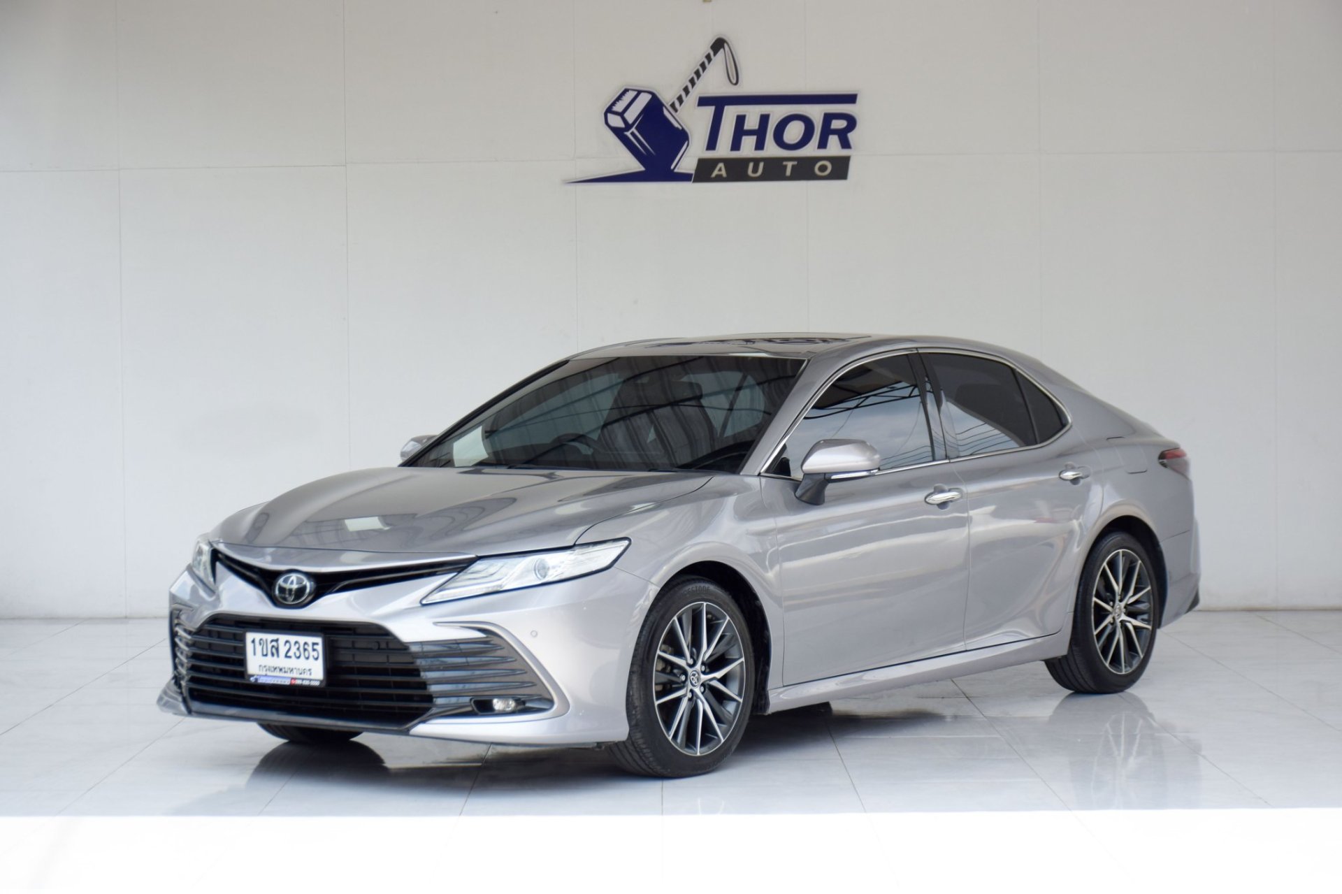 TOYOTA CAMRY 2.0G ปี 2019(copy)(copy)(copy)(copy)