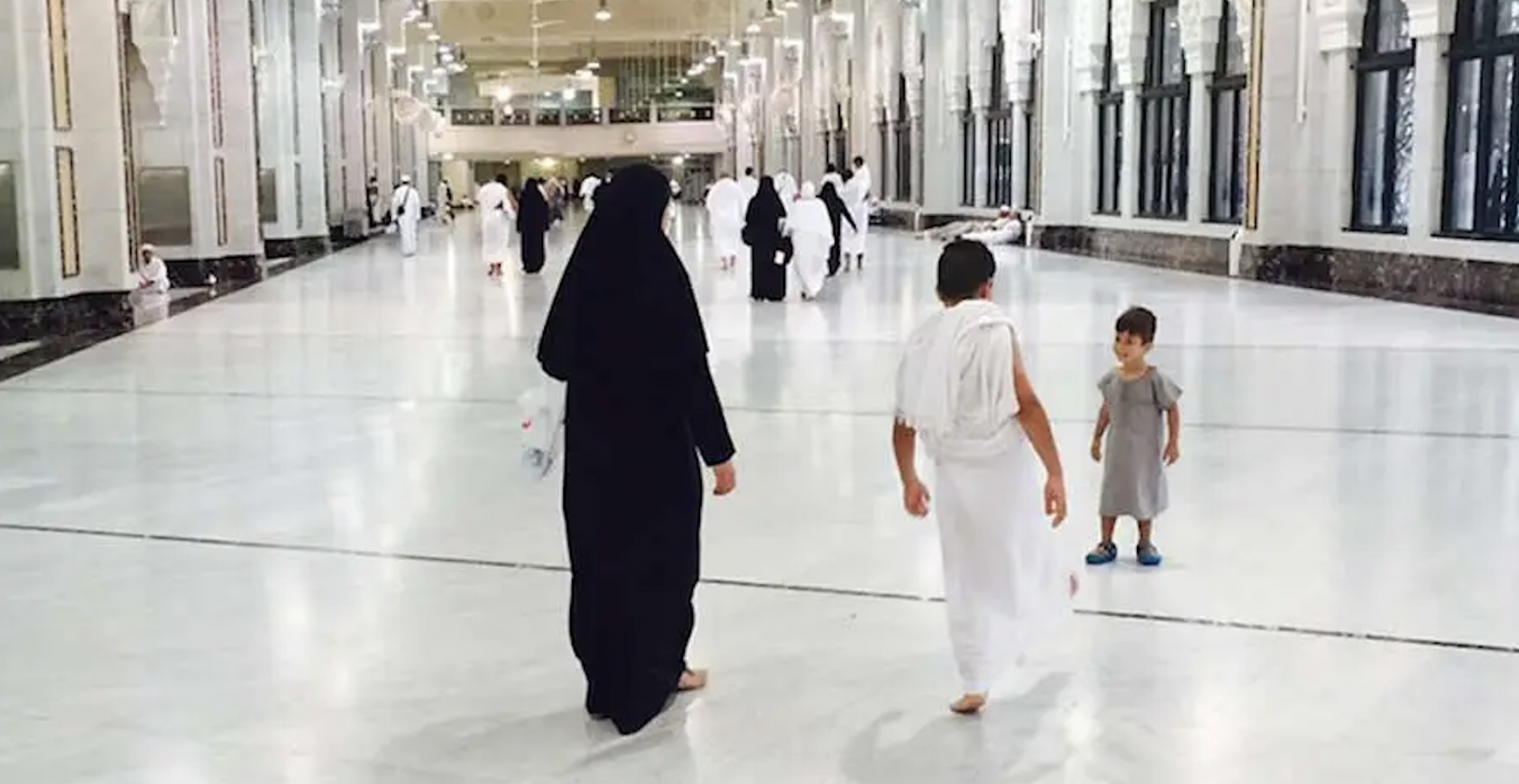 15 Tips for Umrah Worship with Small Children for Smooth Worship