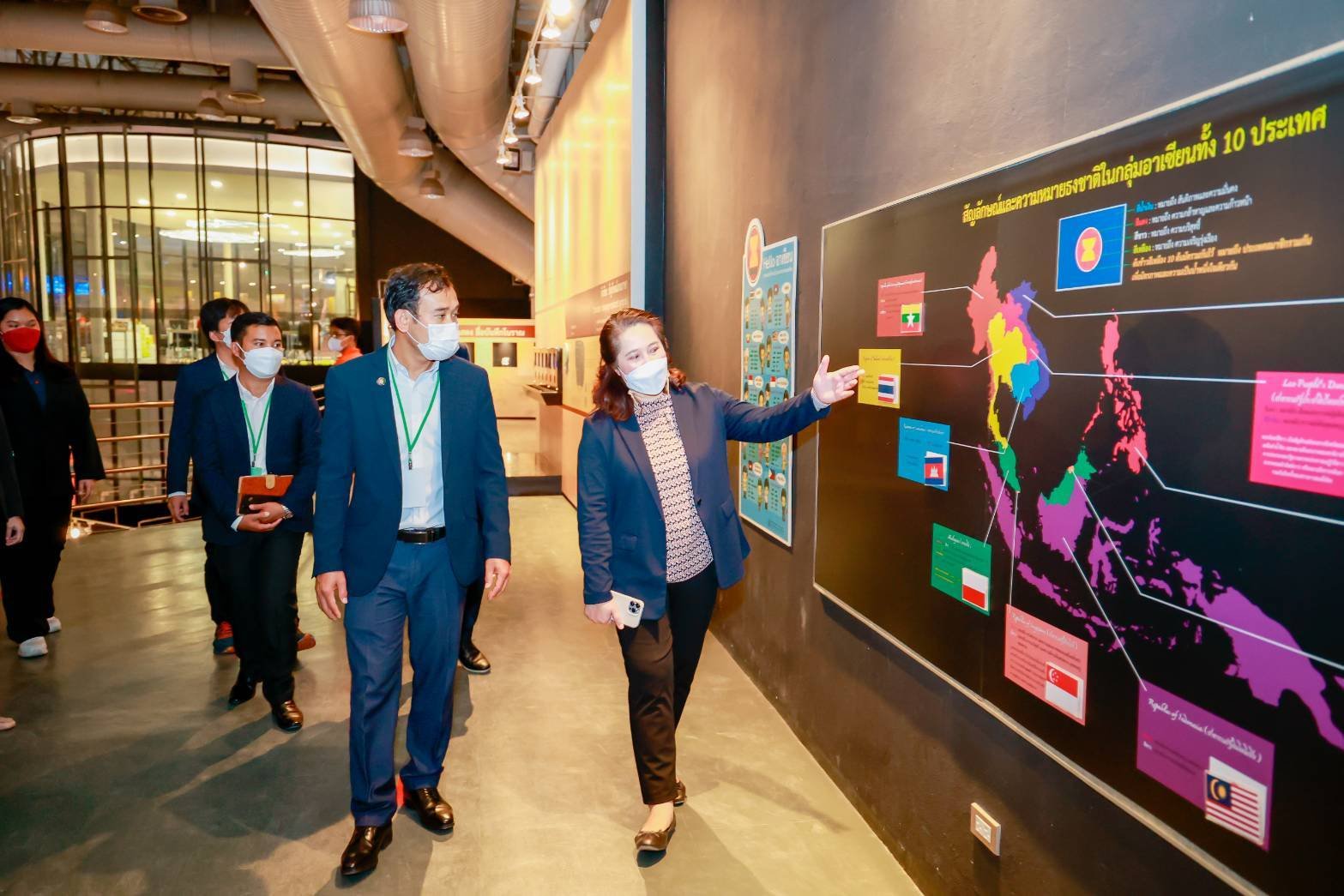 อพวช.ให้การต้อนรับ H.E. Dr. HuI Seingheng Director General, National Chair of Cambodia COSTI, General Department of Science, Technology & Innovation และคณะผู้แทนจากกระทรวงอุตสาหกรรม วิทยาศาสตร์ เทคโนโลยีและนวัตกรรม (Ministry of Industry, Science, Tech อพวช.ให้การต้อนรับ H.E. Dr. HuI Seingheng Director General, National Chair of Cambodia COSTI, General Department of Science, Technology & Innovation และคณะผู้แทนจากกระทรวงอุตสาหกรรม วิทยาศาสตร์ เทคโนโลยีและนวัตกรรม (Ministry of Industry, Science, Tech