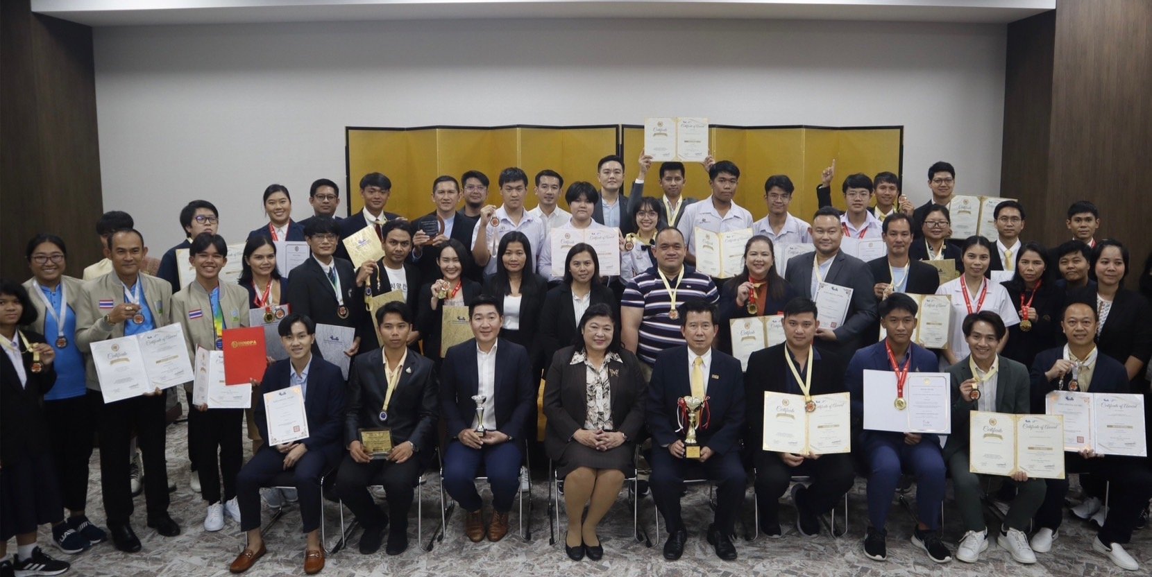 ทีมนักประดิษฐ์นักวิจัยไทย คว้ารางวัล Big Award และเหรียญรางวัลจากเวที Japan Design, Idea and Invention Expo ณ กรุงโตเกียว ประเทศญี่ปุ่น ทีมนักประดิษฐ์นักวิจัยไทย คว้ารางวัล Big Award และเหรียญรางวัลจากเวที Japan Design, Idea and Invention Expo ณ กรุงโตเกียว ประเทศญี่ปุ่น