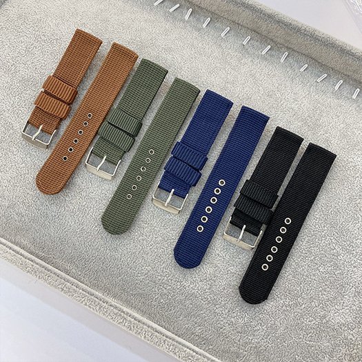 Nicest Silicone 22 mm Wristwatch Strap 1512524_K0024027 main image 1