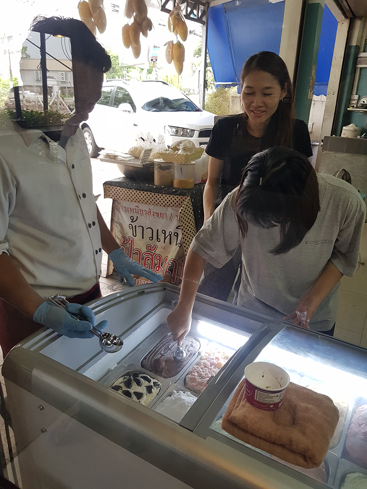 ร้านไอศครีม_ร้านไอศครีมที่อร่อย_ร้านไอศครีมที่อร่อยที่สุดในไทย_เดย์ไอศครีม