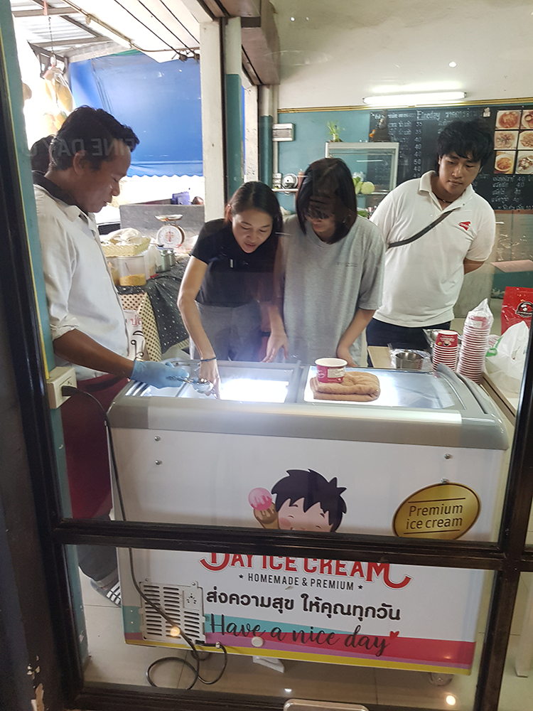 ร้านไอศครีม_ร้านไอศครีมที่อร่อย_ร้านไอศครีมที่อร่อยที่สุดในไทย_เดย์ไอศครีม