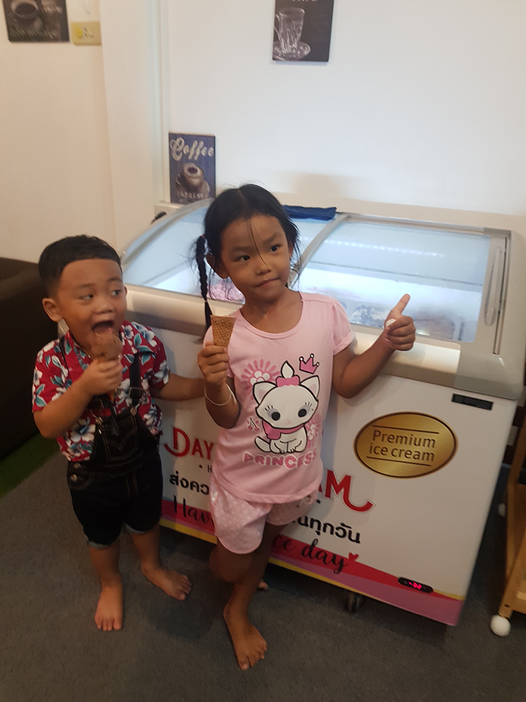 ร้านไอศครีม_ร้านไอศครีมที่อร่อย_ร้านไอศครีมที่อร่อยที่สุดในไทย_เดย์ไอศครีม