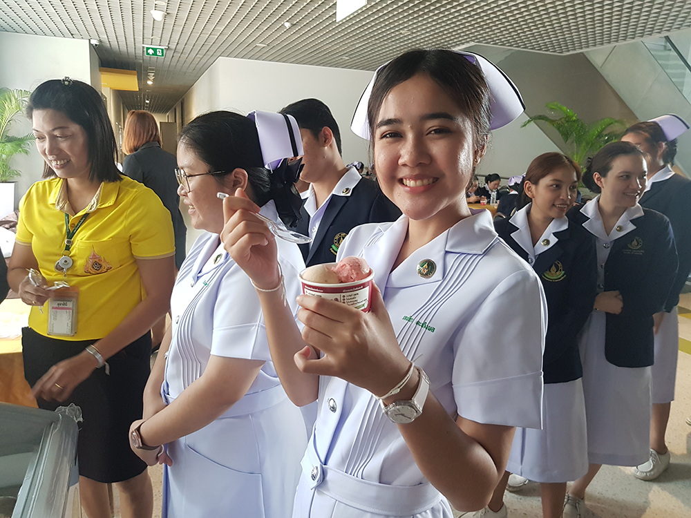 ร้านไอศครีม_ร้านไอศครีมที่อร่อย_ร้านไอศครีมที่อร่อยที่สุดในไทย_เดย์ไอศครีม