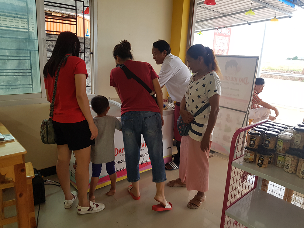 ร้านไอศครีม_ร้านไอศครีมที่อร่อย_ร้านไอศครีมที่อร่อยที่สุดในไทย_เดย์ไอศครีม