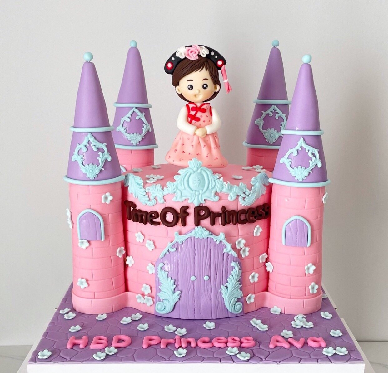 How to make and decorate a Princess Castle Cake with WHiPPED CREAM - YouTube