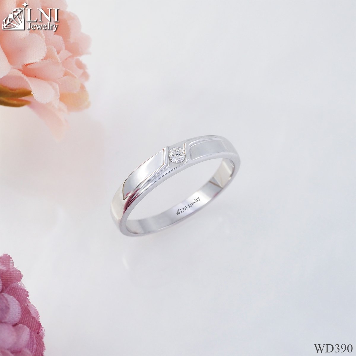 WD390 Single Diamond Ring