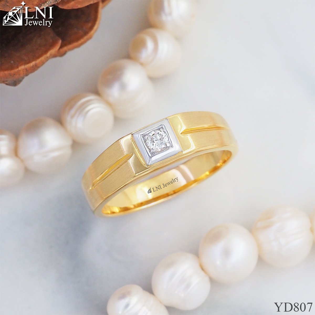 YD807 Single Diamond Ring