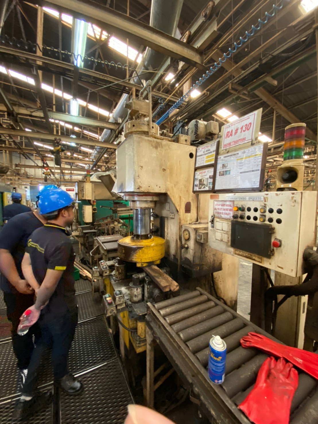 Maintenance press machine in INDONESIA