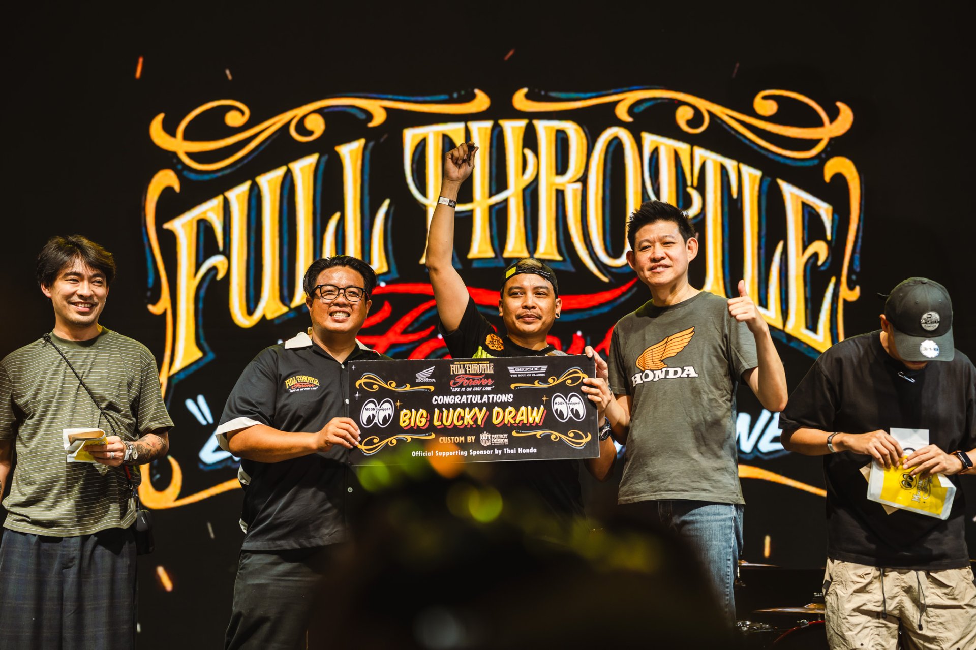 ฮอนด้าบิ๊กไบค์ ร่วมฉลอง 10 ปี MOONEYES นำเสนอ New Honda GB350C MoonEyes 10th Anniversary Concept คันเดียวในโลก! ในงาน 10th Anniversary MOONEYES of Bangkok