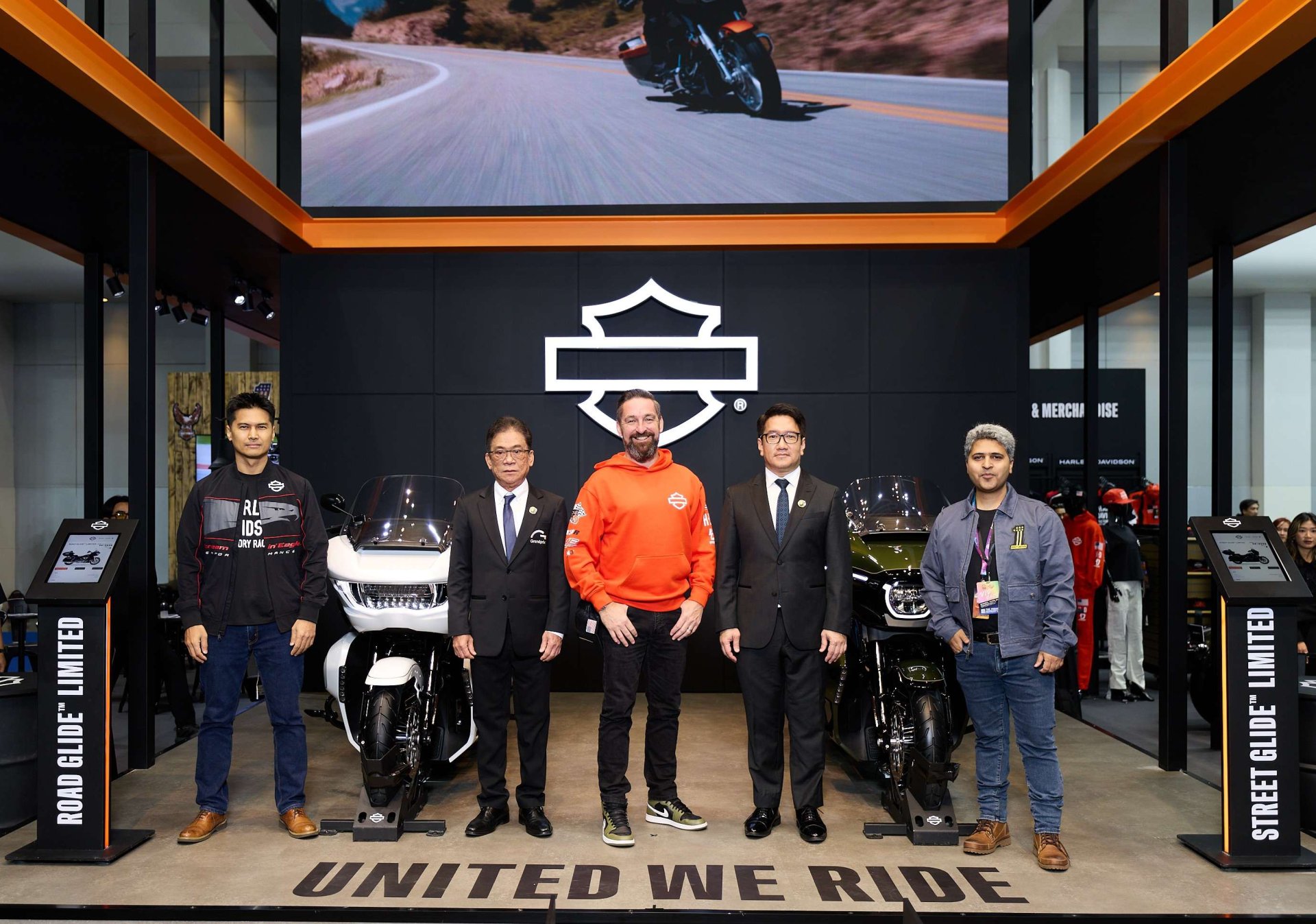 Harley-Davidson ® เผยโฉมไลน์อัปมอเตอร์ไซค์รุ่นใหม่ล่าสุดปี 2026 ในงานบางกอก อินเตอร์เนชั่นแนล มอเตอร์โชว์ ครั้งที่ 47 พร้อมเปิดตัวคอลเลกชันใหม่ ต้อนรับสมาชิก Freedom Crew และขนทัพโปรโมชันมากมายภายในงาน