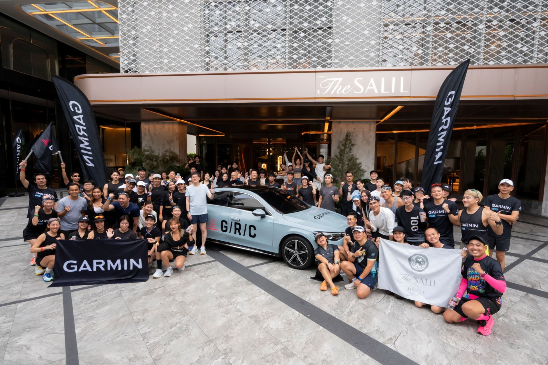 เมอร์เซเดส-เบนซ์ ลุยกิจกรรม City Run ร่วมกับ Garmin Run Club Thailand พร้อมส่ง The all-new electric CLA นำขบวนนักวิ่งในงาน GRC Own Town Road