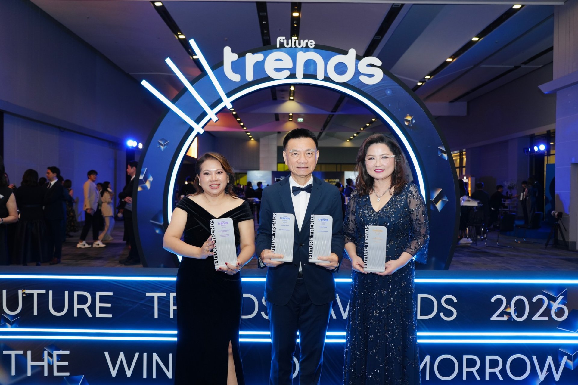 พิทักษ์ รัชกิจประการ คว้ารางวัลสุดยอดผู้นำ Leader of Leader จากเวที  FUTURE TRENDS AWARDS 2026 นำ PTG เป็นองค์กรแห่งอนาคตในดวงใจคนรุ่นใหม่อยากร่วมงานมากที่สุด