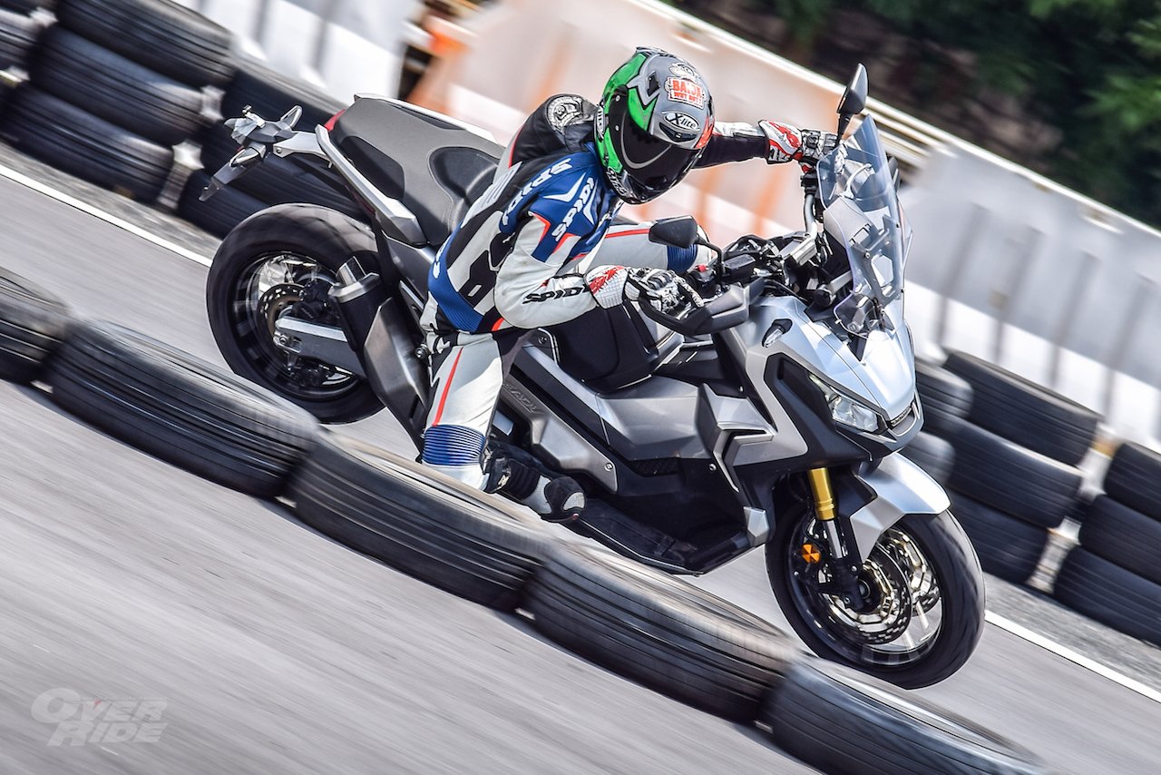 Honda X-ADV On road Off Road by OverRide Honda X-ADV On road Off Road by OverRide