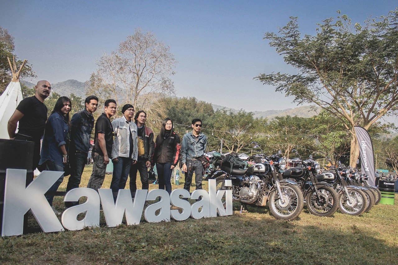 ประสบการณ์ Kawasaki W800: มิตรภาพ การเดินทาง กับงานยิปซีคาร์นิวัล 2 by Real motor Sports ประสบการณ์ Kawasaki W800: มิตรภาพ การเดินทาง กับงานยิปซีคาร์นิวัล 2 by Real motor Sports