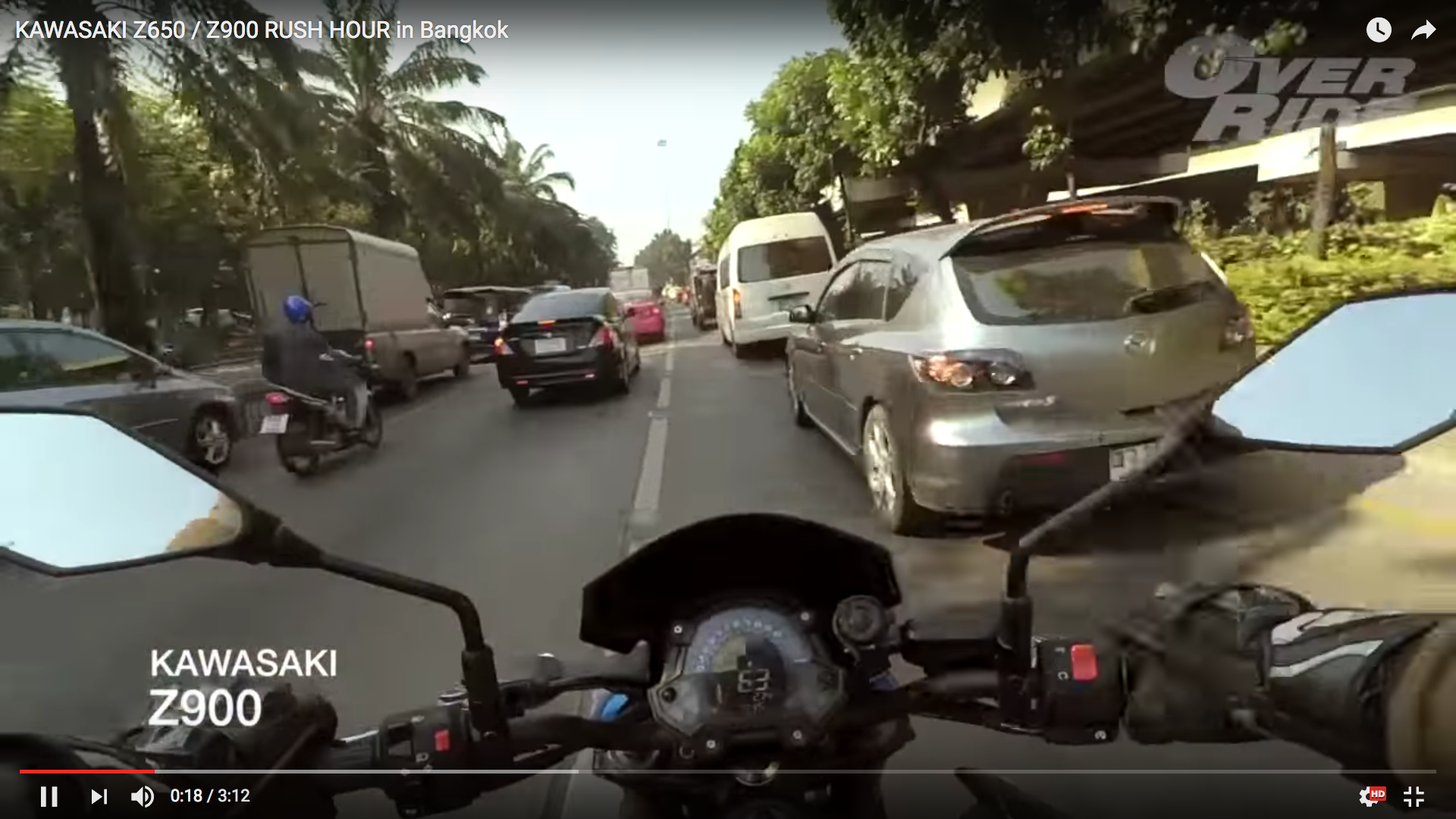 KAWASAKI Z650 / Z900 RUSH HOUR in Bangkok 