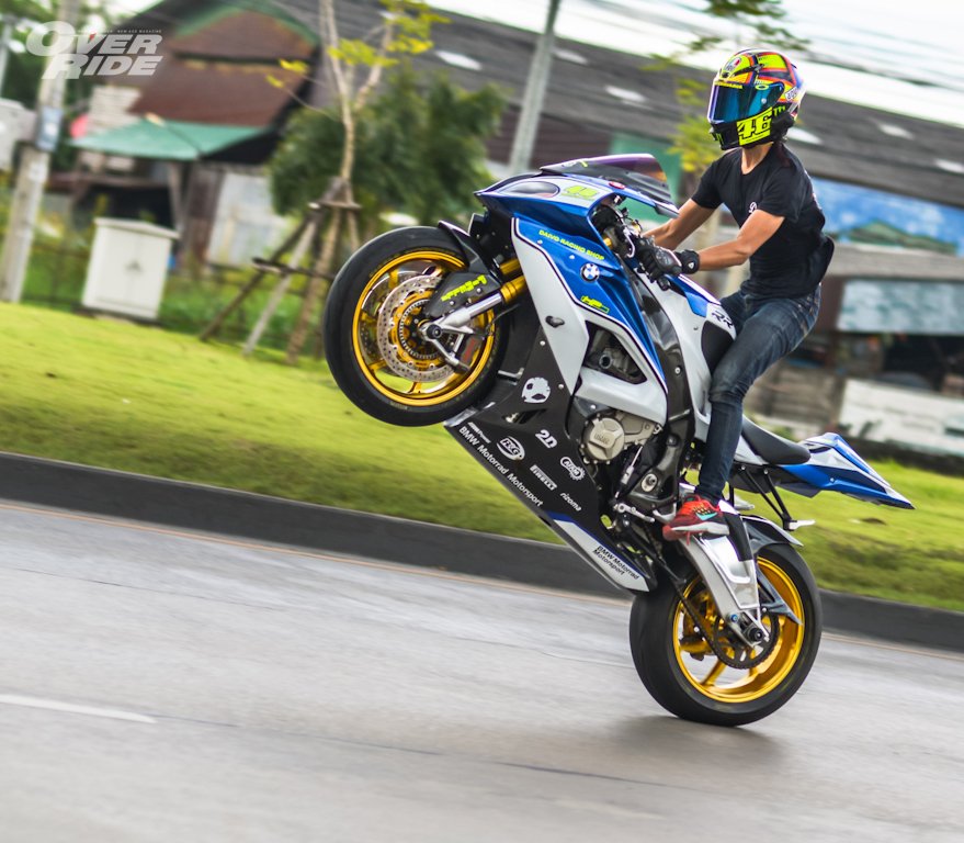 BMW S1000RR  FLYING SHARK By Daivo Racing Shop