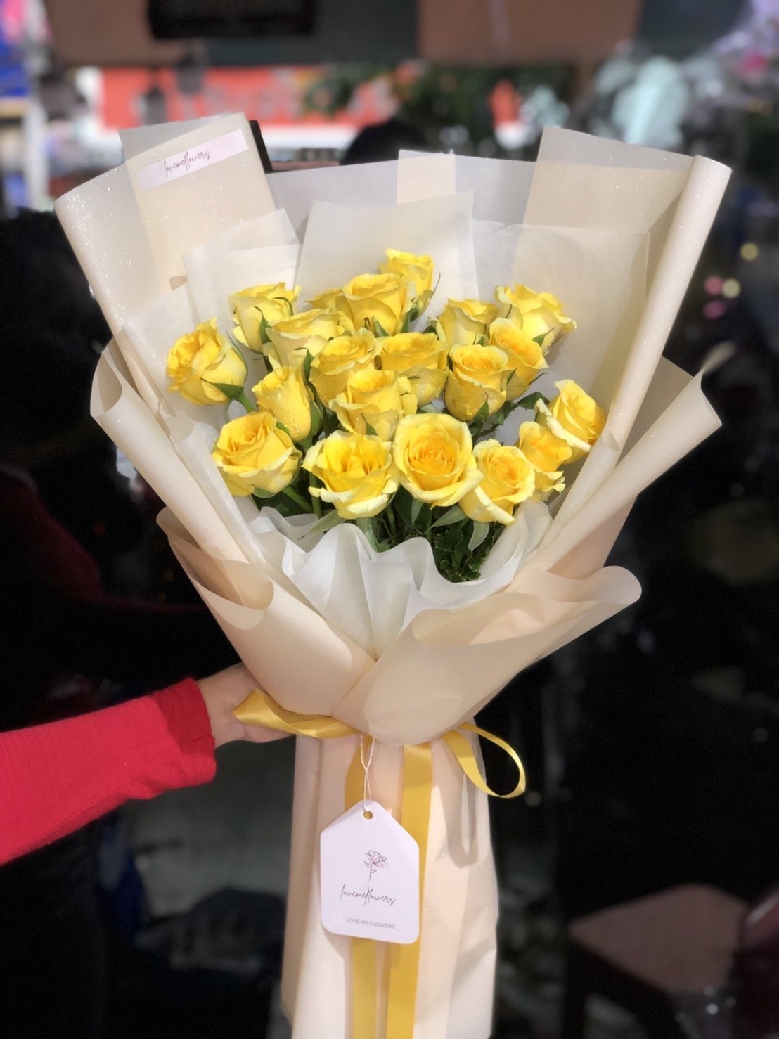 20 Yellow Roses