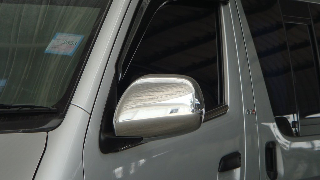 17.Mirror Cover (For Electric Model) 2008 Chrome