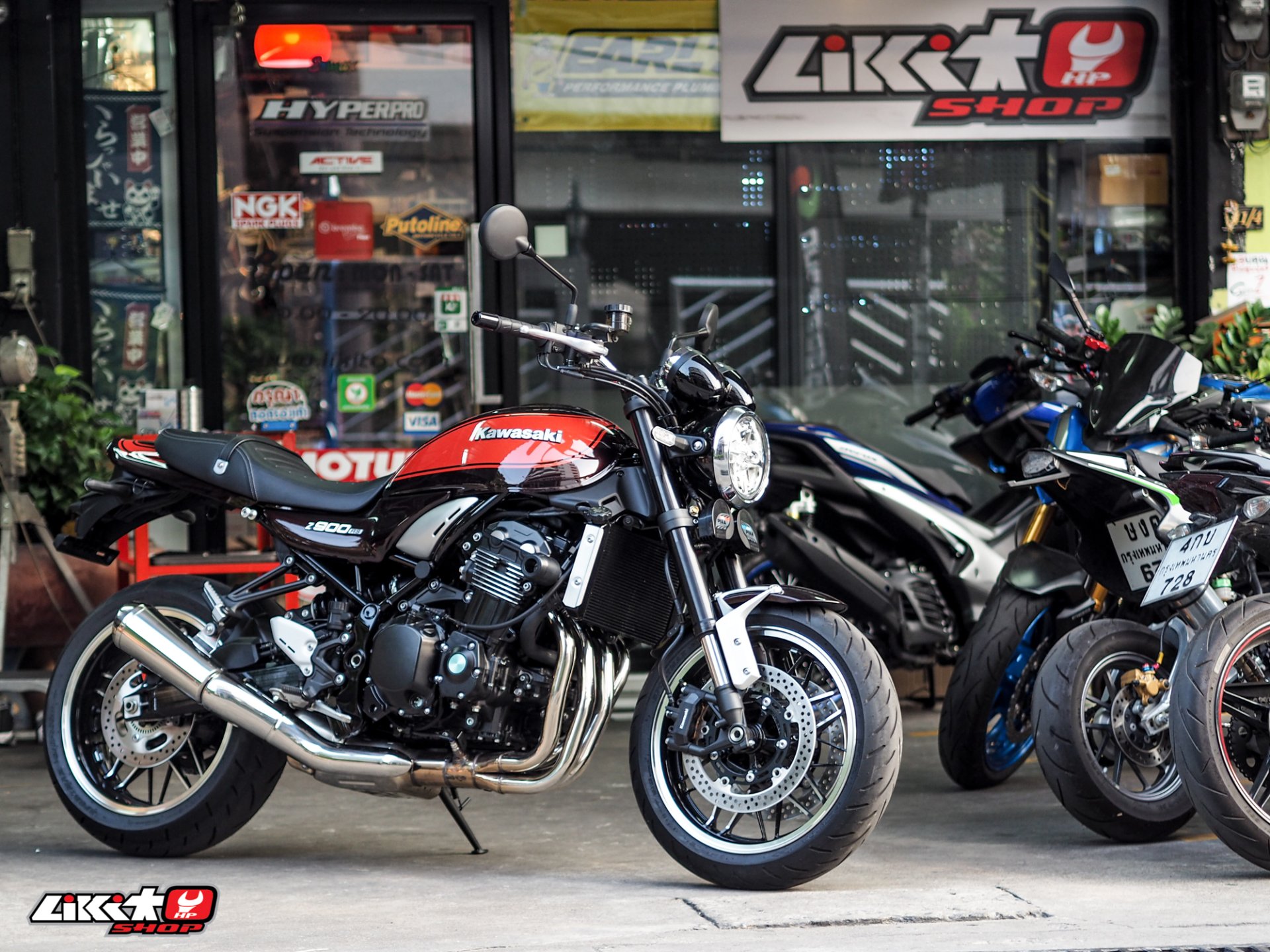 Z900RS Orange