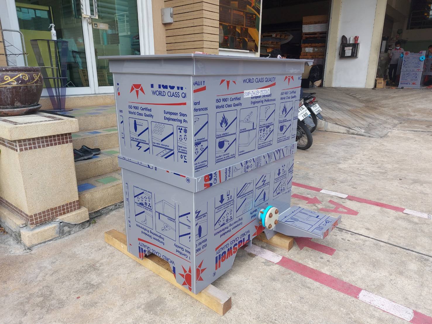 งานสั่งทำตามแบบ ถังพลาสติก ถังPVC ถังPP PlasticTank