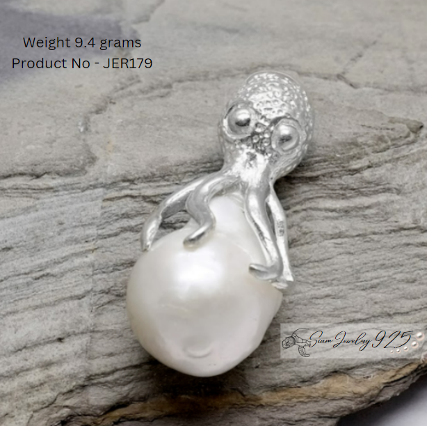 Octopus  Holding Pearl Pendant | Sterling Silver 925