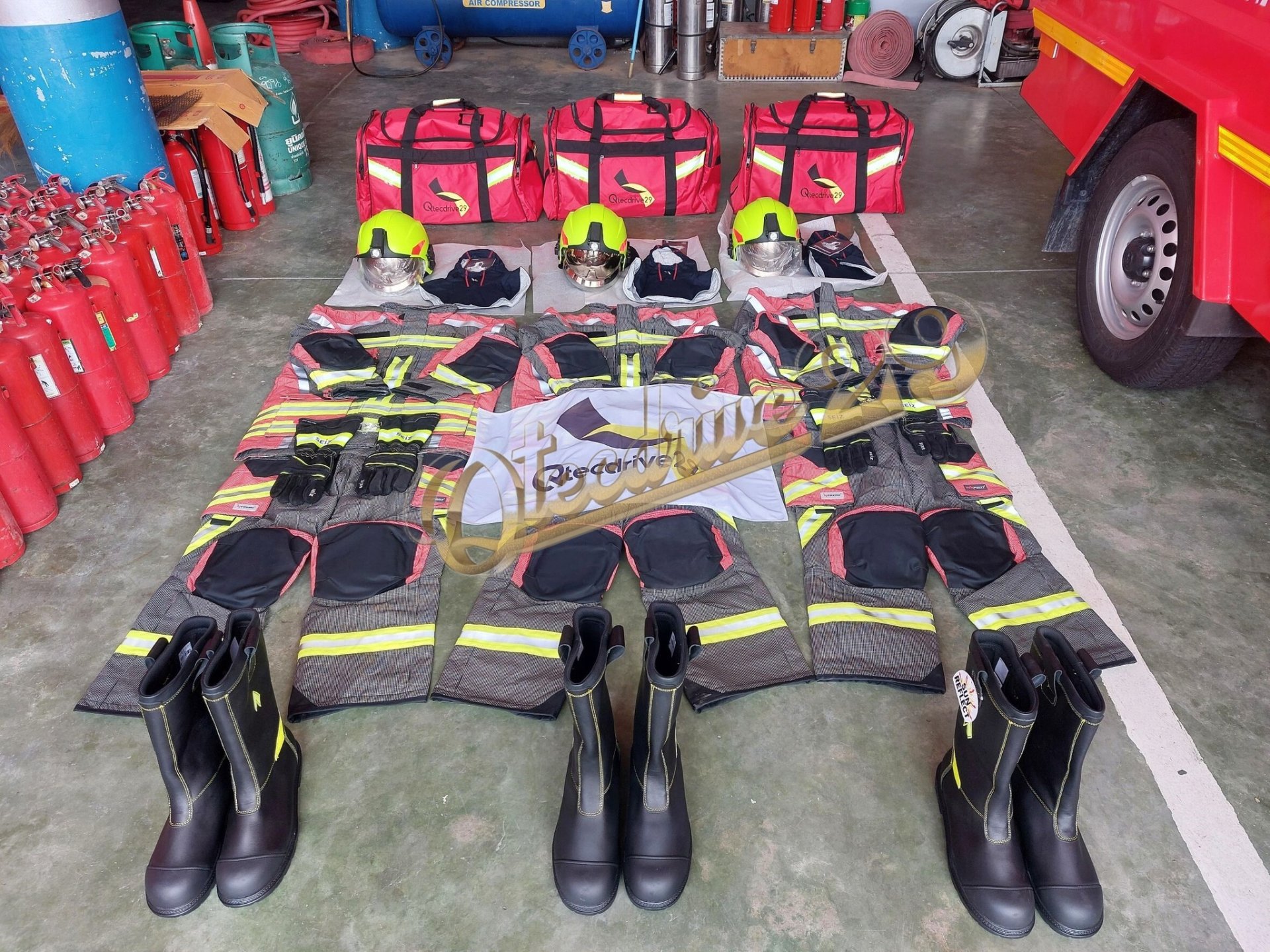 เป็นอีกหนึ่งผลงานที่เราภูมิใจ  เป็นอีกหนึ่งผลงานที่เราภูมิใจ