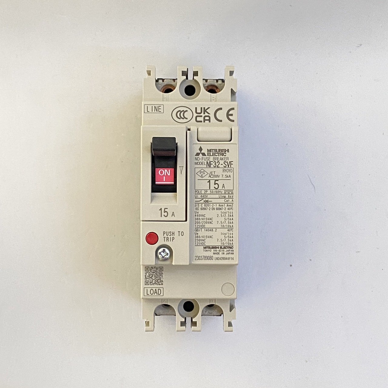 NF32-SVF 2P 15A