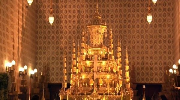 หมายกำหนดการพระราชพิธีทรงบำเพ็ญพระราชกุศลพระบาทสมเด็จพระเจ้าอยู่หัวในพระบรมโกศ