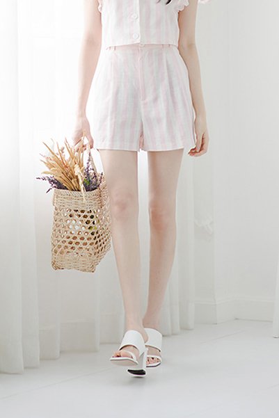 B11411 Pink & White Vertical (Only Shorts)