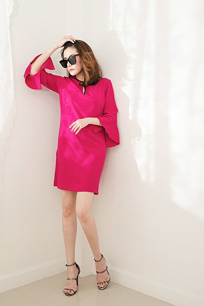 D11302 Sleeve Bell Pink Dress