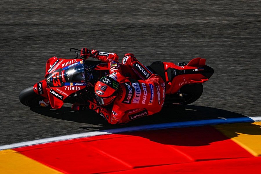 แถวหน้าดูคาติจอง! 'เป็กโก้' คว้าโพล Aragon Grand Prix