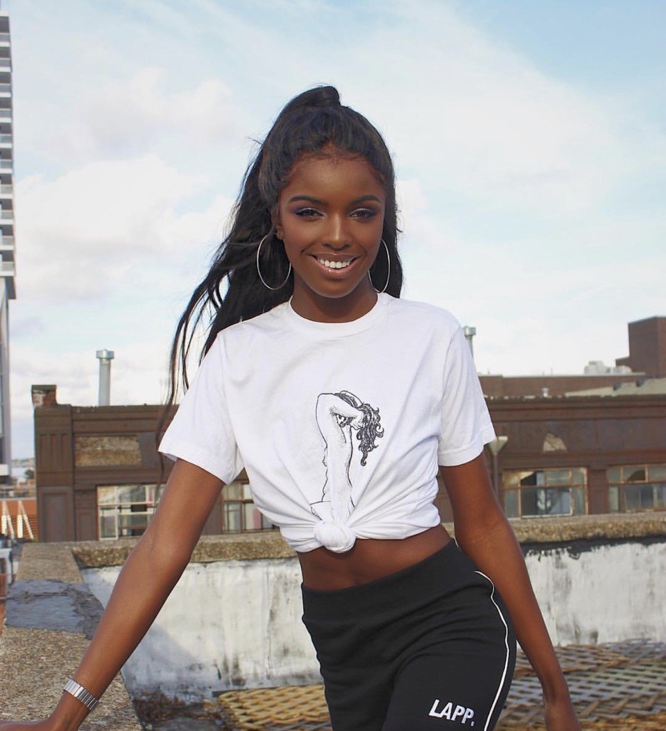 ยินดีกับสาวสวย 'Leomie Anderson' ติดปีกนางฟ้าคนล่าสุดของ Victoria's Secret