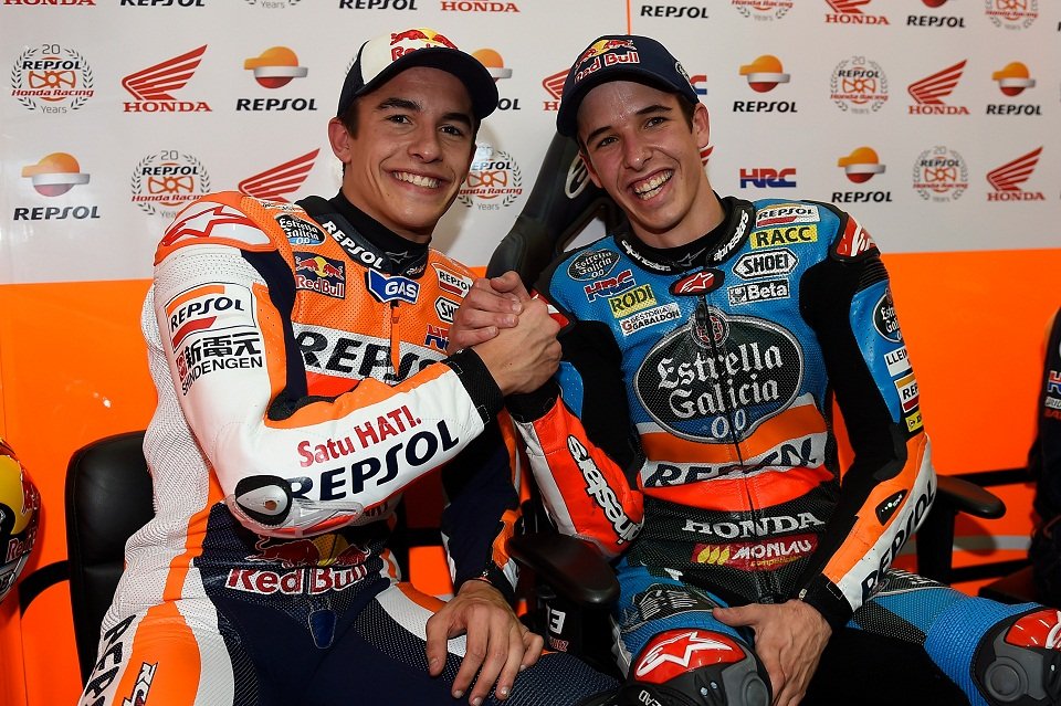 คอนเฟิร์ม! 'อเล็กซ์ มาร์เกซ' ร่วมงานพี่ชาย นักบิดคนใหม่ Repsol Honda