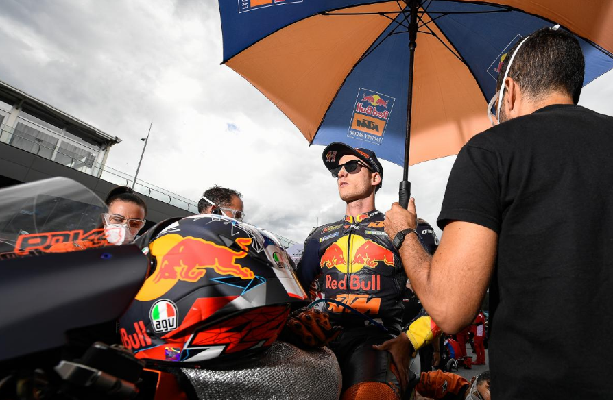 โพล เอสปาร์กาโร : อย่าคิดว่ารถ KTM พัฒนาขึ้นหากยังไม่ได้ดวล 'มาร์ก มาร์เกซ'