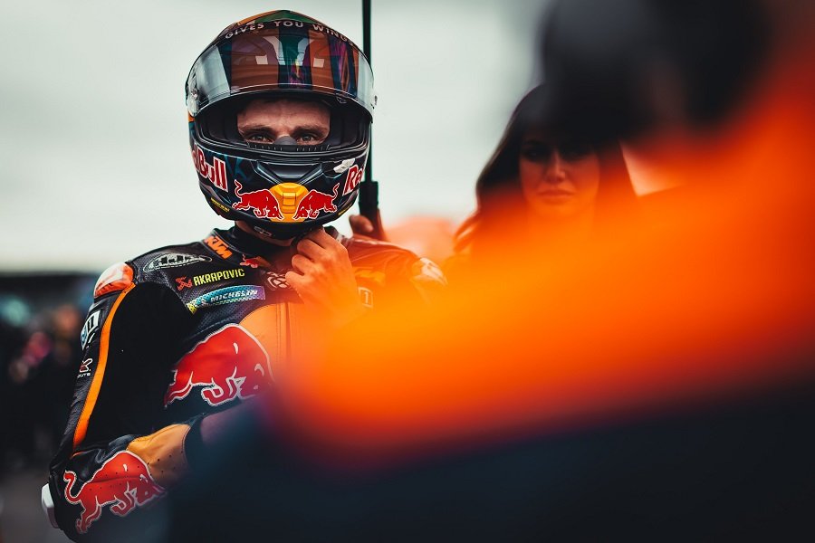 'แบรด บินเดอร์' ยก 'แจ็ค มิลเลอร์' มีบทบาทสำคัญในการลดช่องว่างระหว่าง KTM และ DUCATI