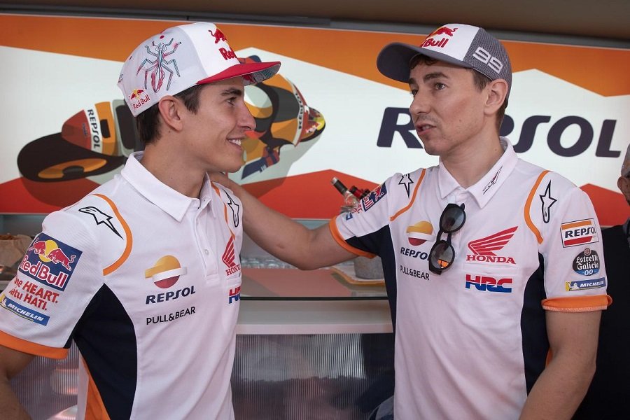 'ลอเรนโซ' คิดว่า 'มาร์เกซ' ควรพิจารณาอนาคตกับ 'Honda' อย่างจริงจังได้แล้ว!
